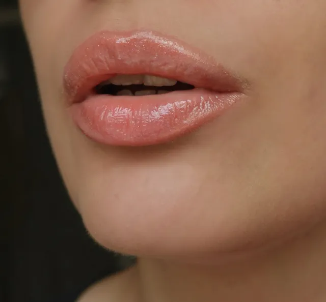 Miami Glow - lip gloss & plumper - 9 ml – foto 5