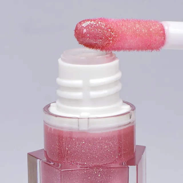 Urban Rose - lip gloss & plumper - 9 ml – foto 3