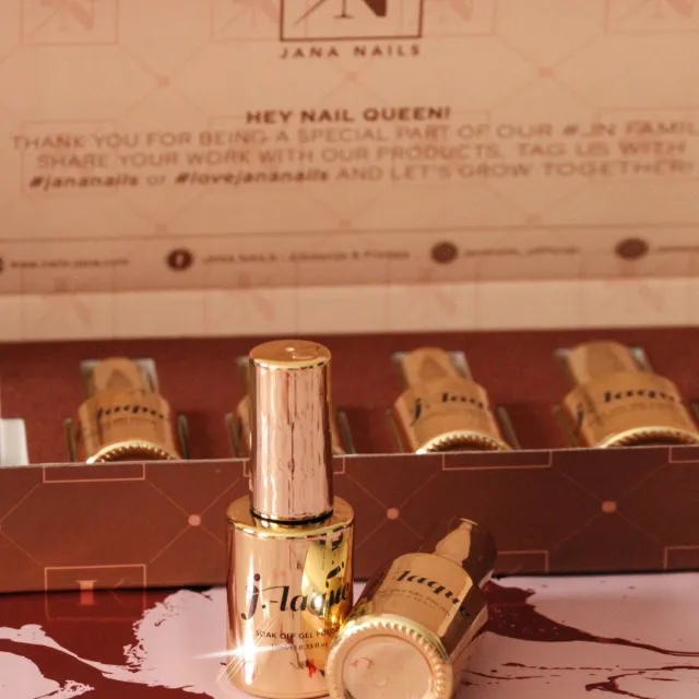 Poolside heaven coral box - 8pcs & lip oil – foto 2